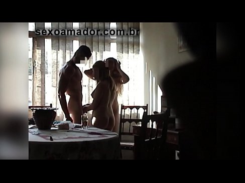 ❤️ Ang mga higala sa sekso nagdapit sa usa ka higante nga lalaki ug usa ka tulo nga kauban niya ❤️ Fuck video sa pornograpiya ceb.mrvideospornogratis.ru ❌